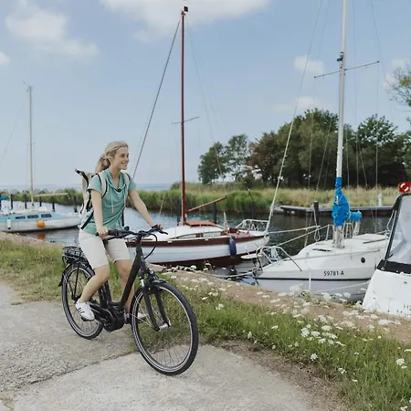Komforturlaub Nahe Ostseestrand Nyaraló *